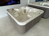 Refurbished 2008 HotSpring Solana SX - The Spa Shop